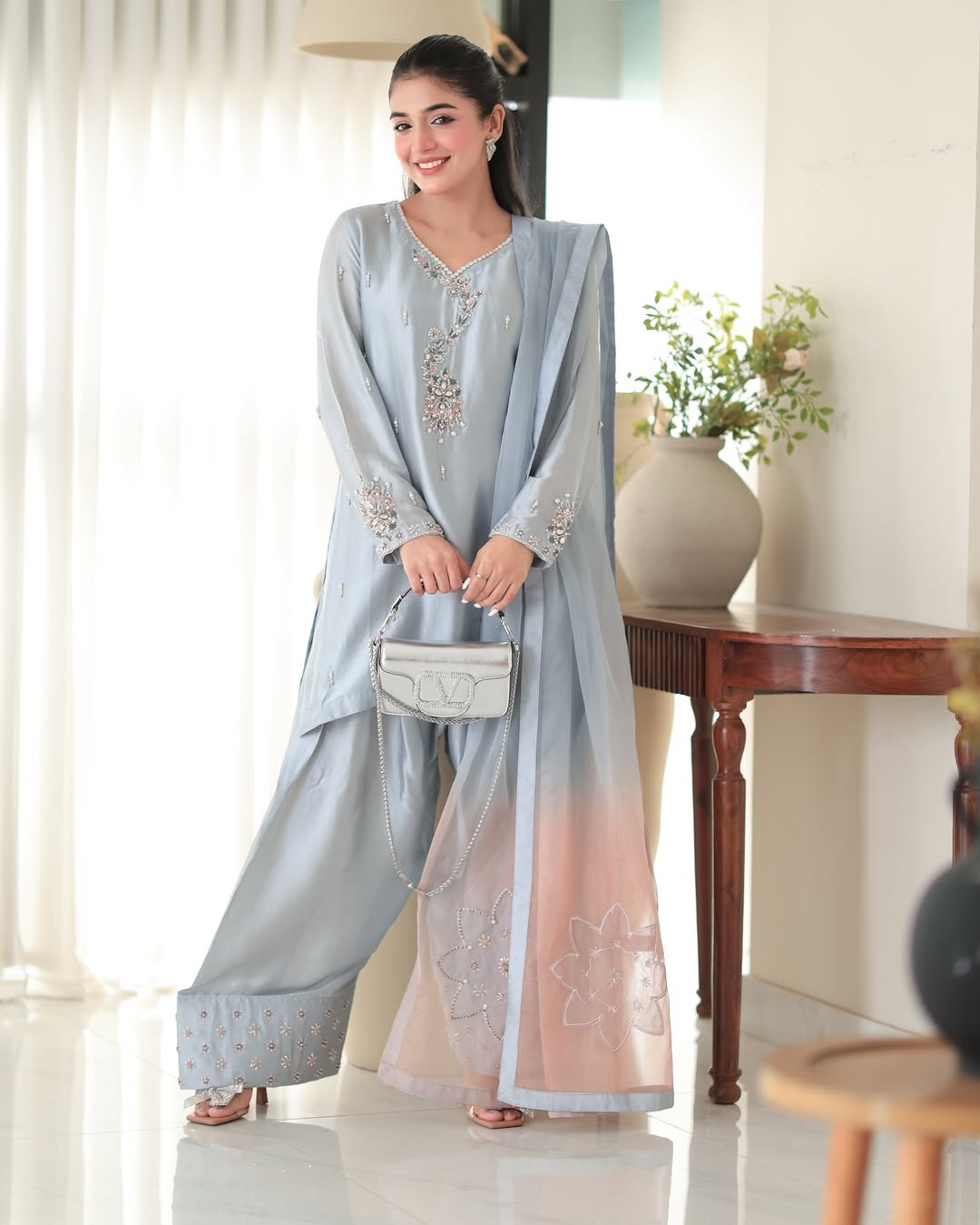 Aura 3PC